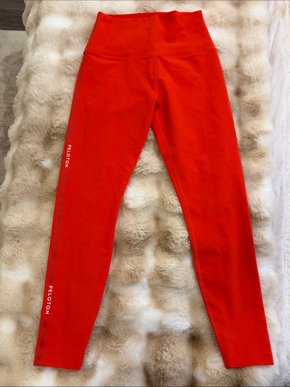 Peloton orange leggings 23 inch inseam high waist logo on leg size small